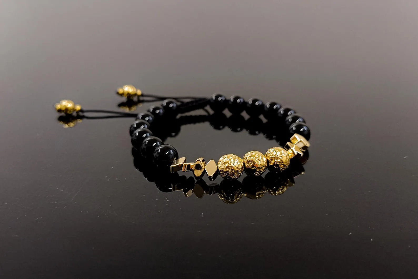 image Bracelet Death Stranding